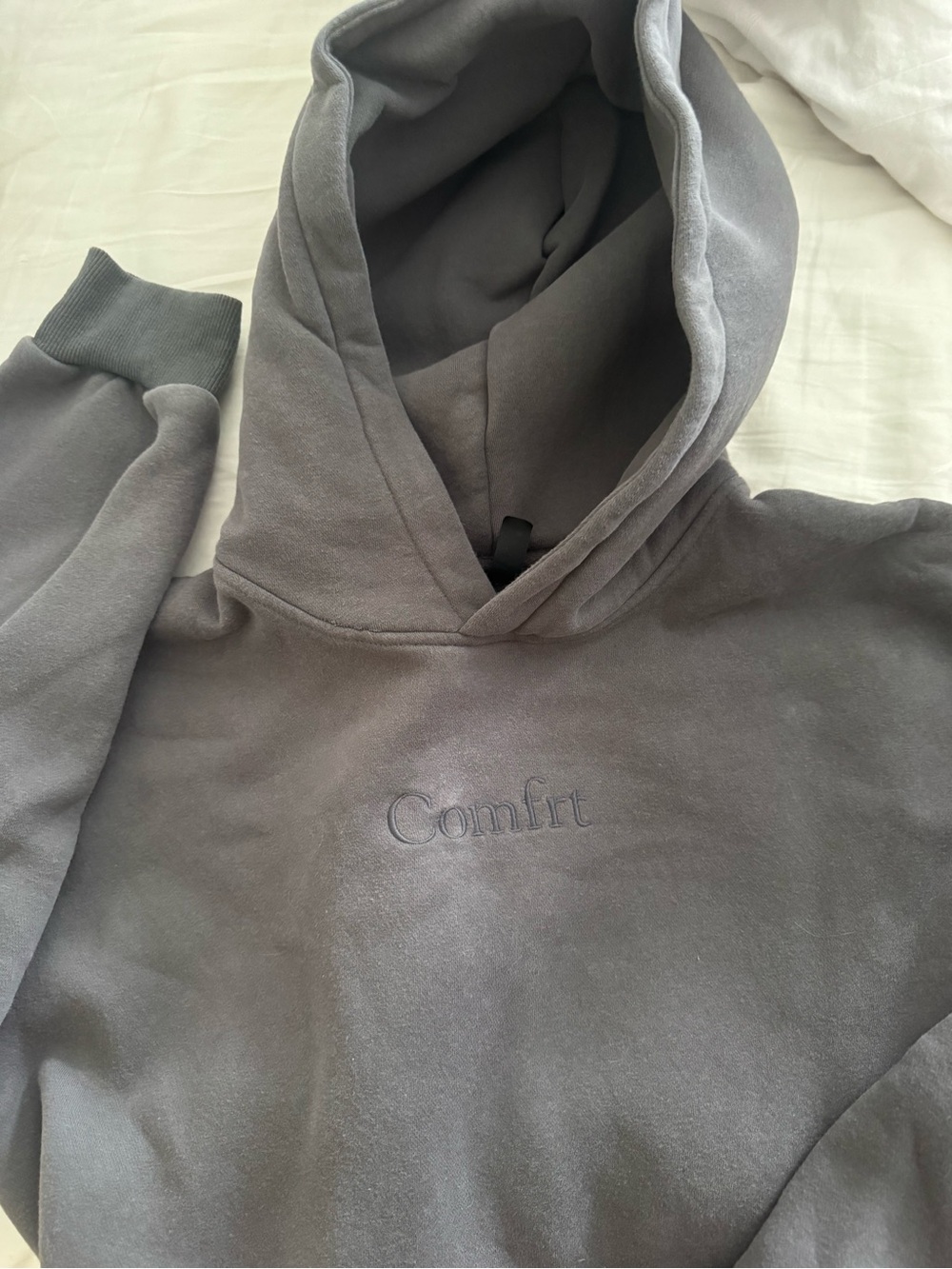 Woman’s Comfrt weighted sweat suit - Picture 2 of 3